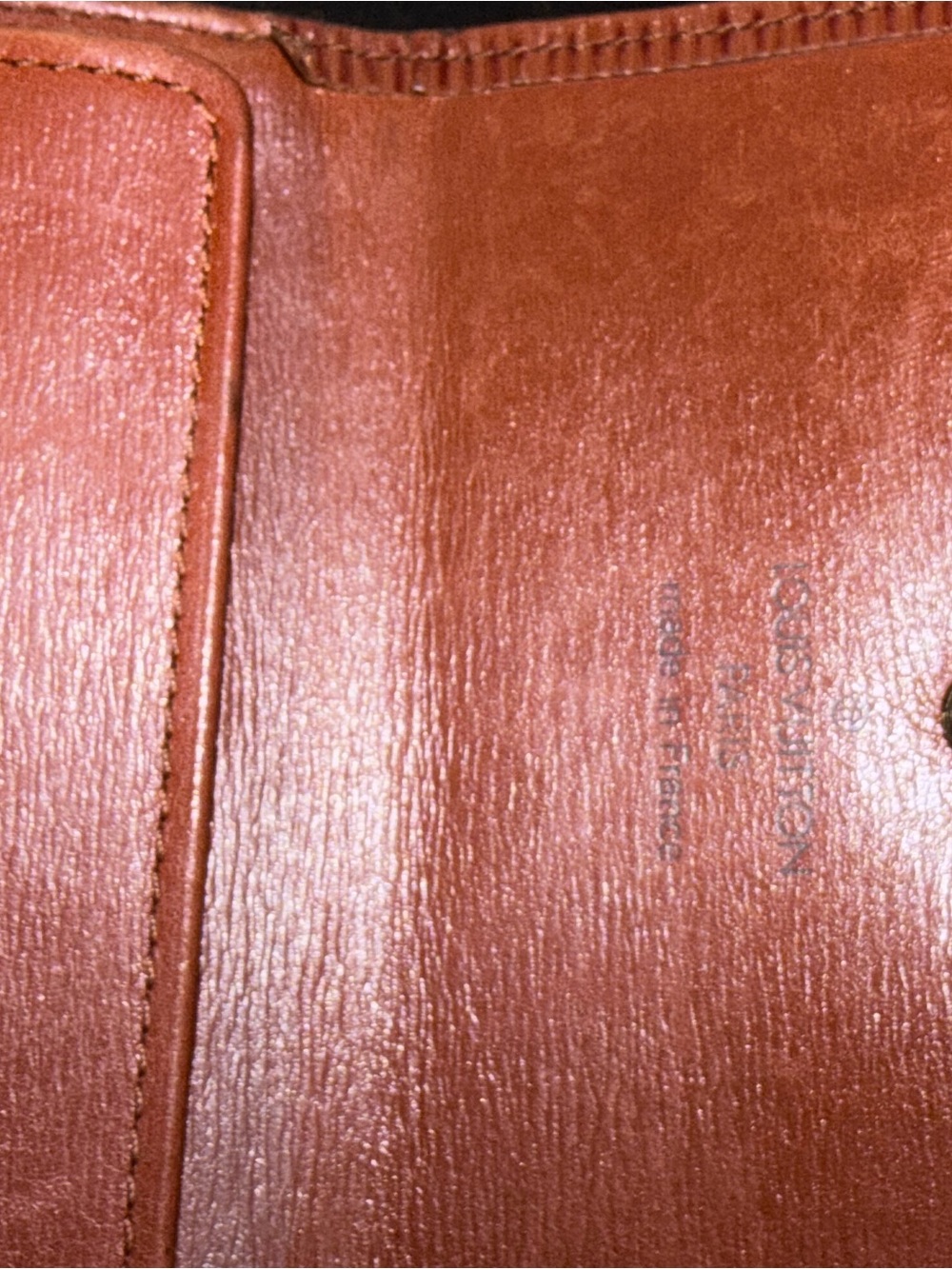 Louis Vuitton Brown Epi Leather Compact Wallet - Picture 4 of 16